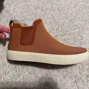Rothy’s Chelsea Boots sz 7 Brand New!